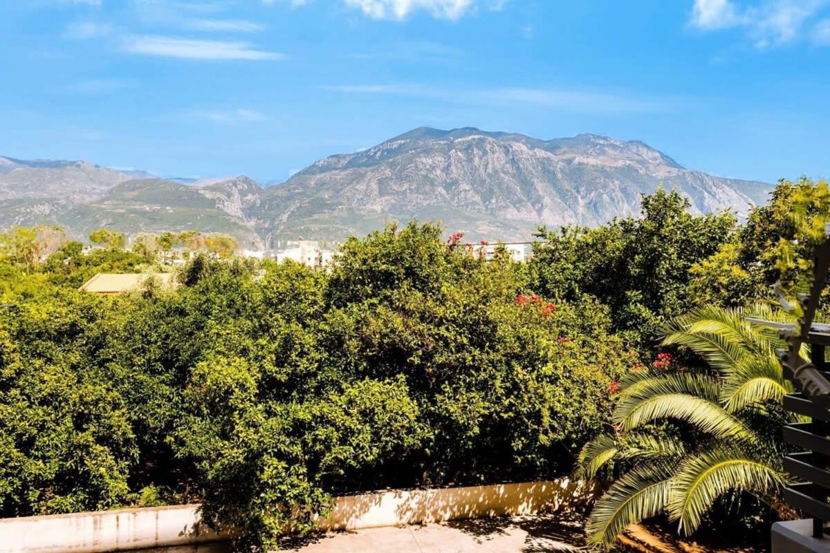 Kalamata'S Spacious Getaway-Taygetos Amazing View Extérieur photo